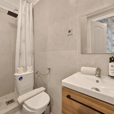 Rakoczi Grand 4br 4bath In 公寓 *
